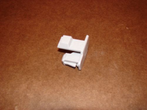 524783 Fisher Paykel Dishwasher Tub Release Clip RH
